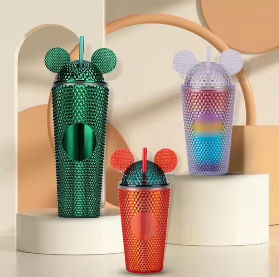 Plastic Drinkware